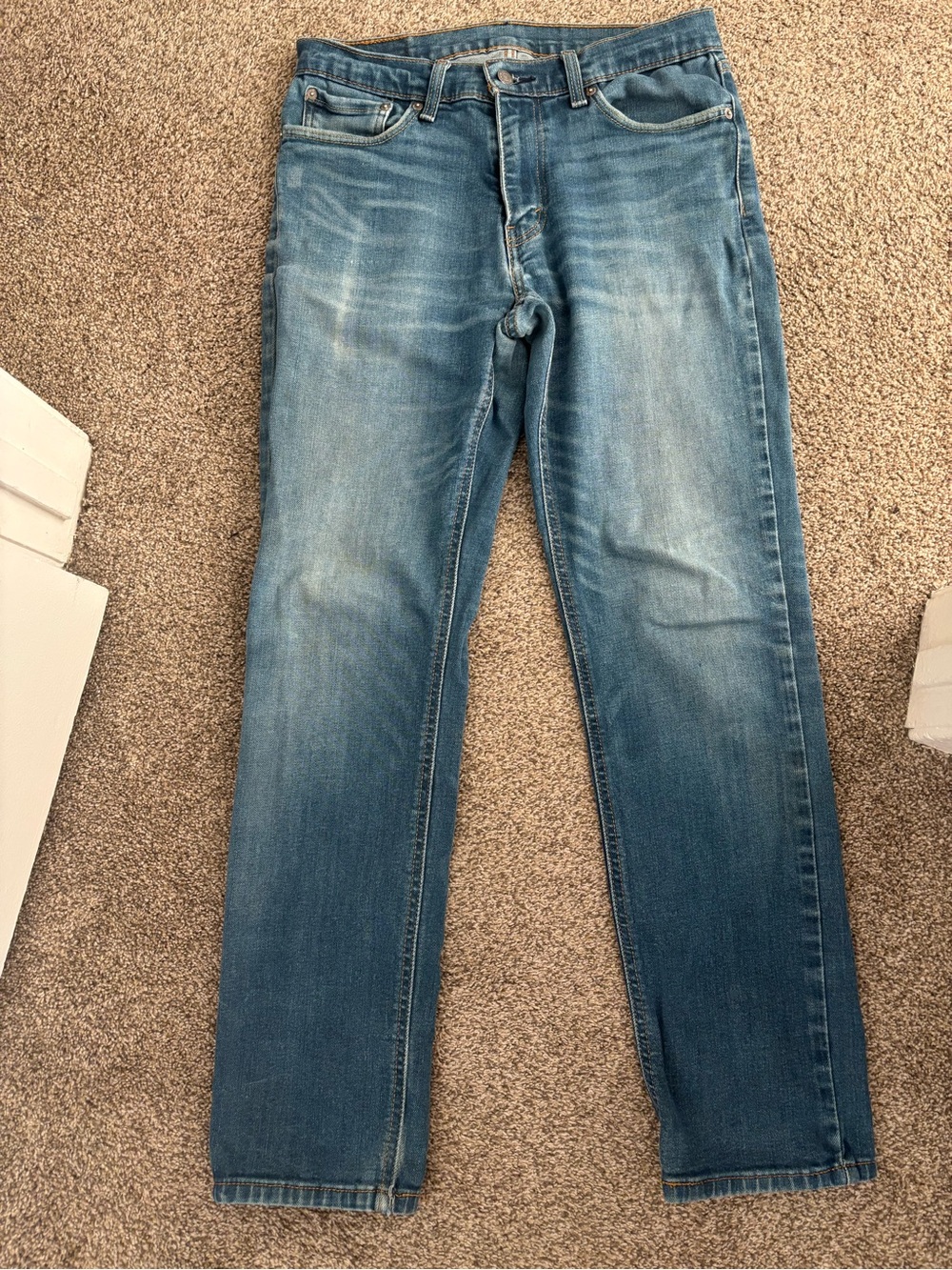 Levi's 541 Athletic Fit Jeans
